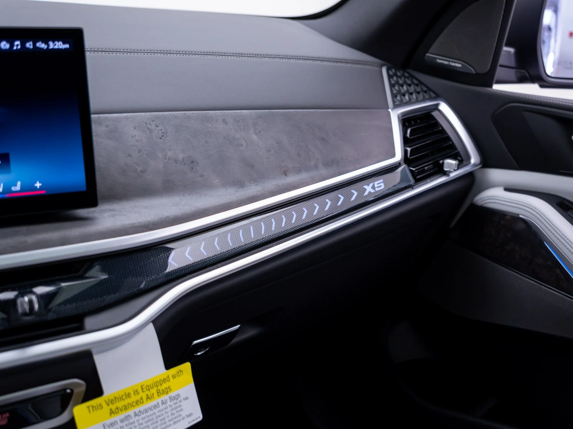 New 2026 Gray BMW xDrive50e image 31