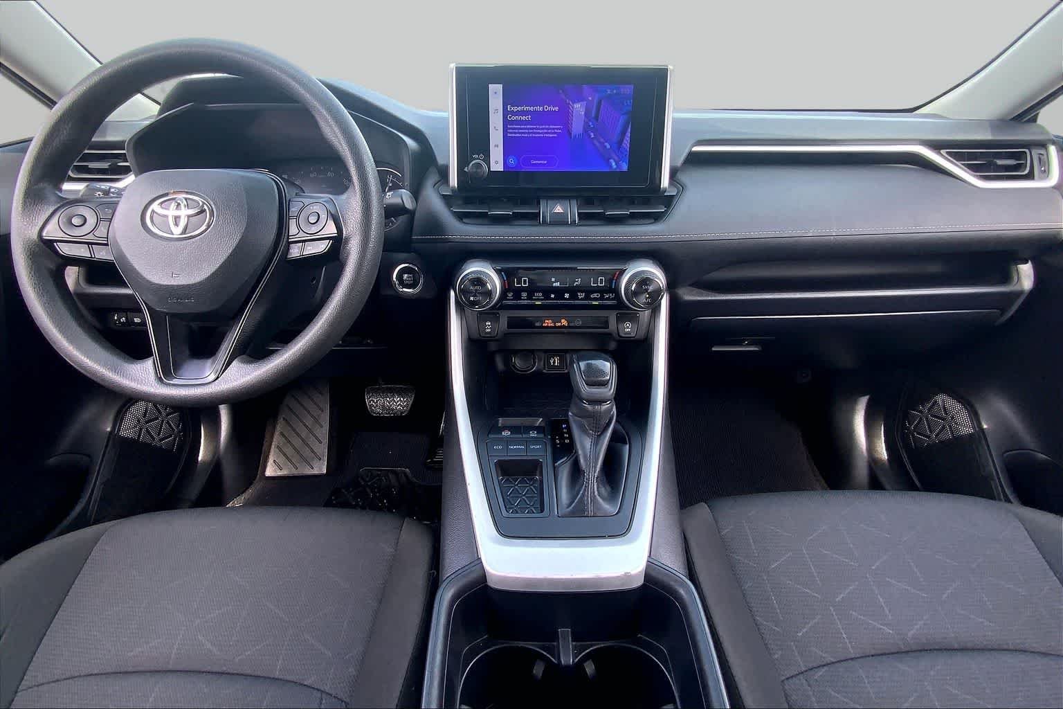 Used 2025 Ice Cap Toyota XLE image 15