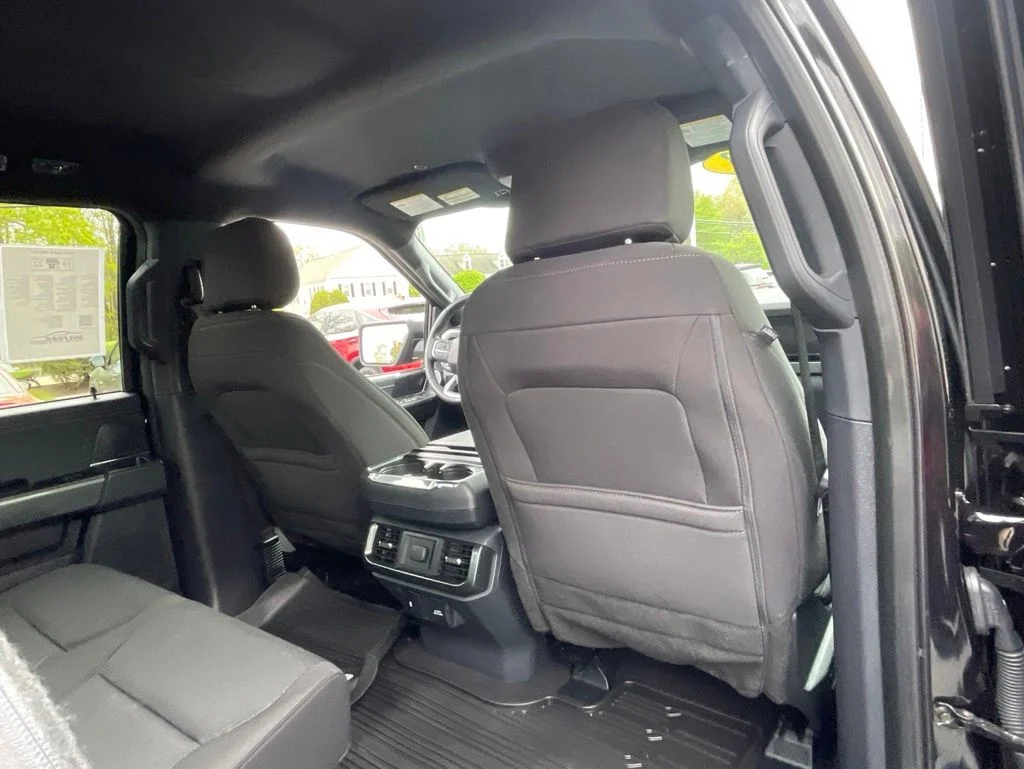 Used 2023 Black Ford XLT image 20