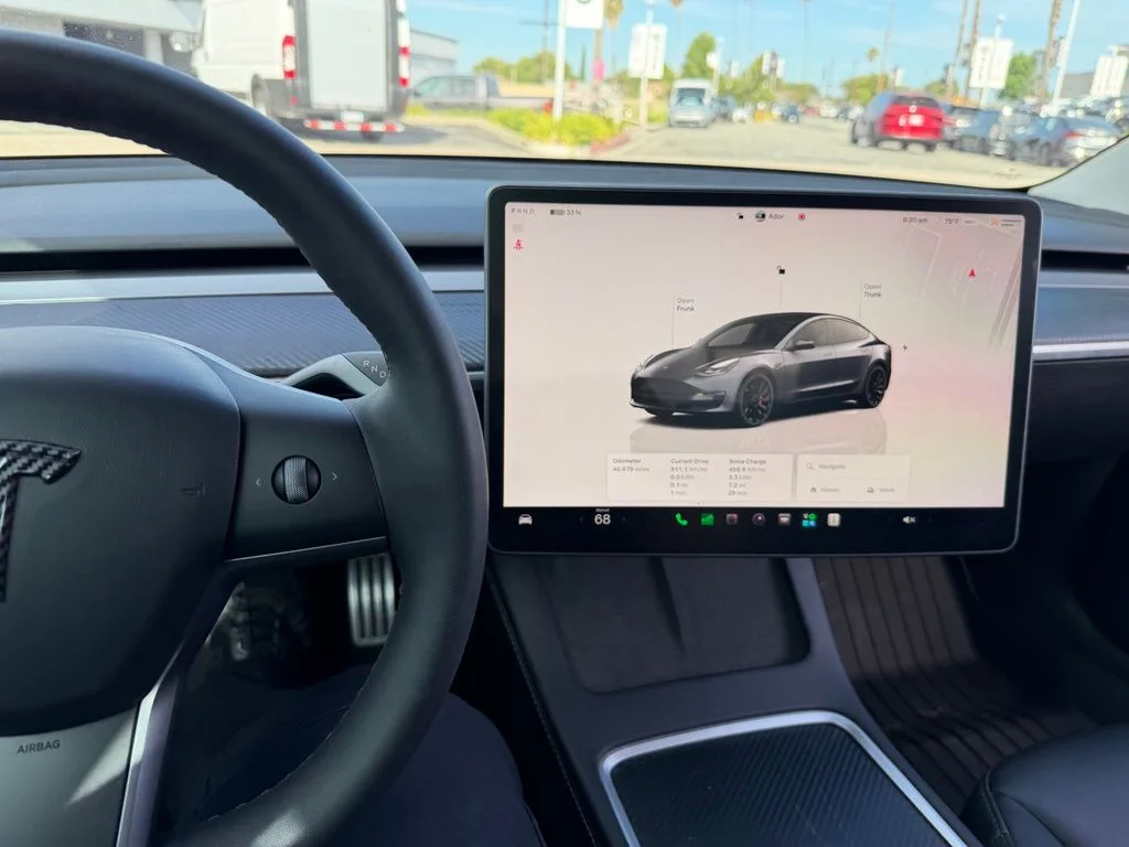 Used 2022  Tesla Performance image 8