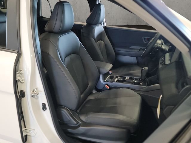 New 2026 CRYSTAL WHITE PEARL Subaru Premium image 20