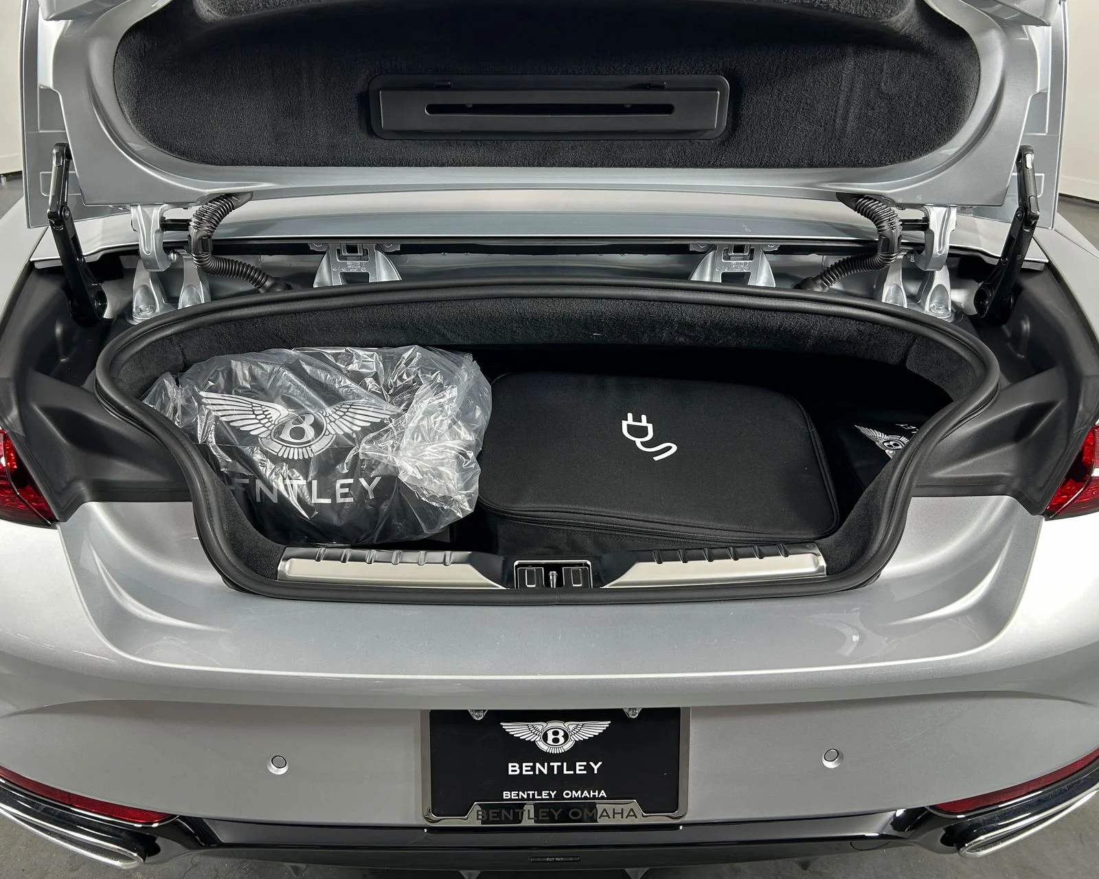 New 2026  Bentley V8 image 37