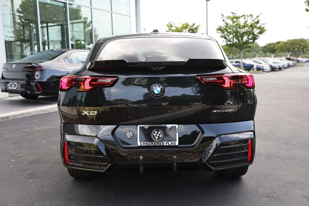New 2026 Black Sapphire Metallic BMW xDrive28i image 10
