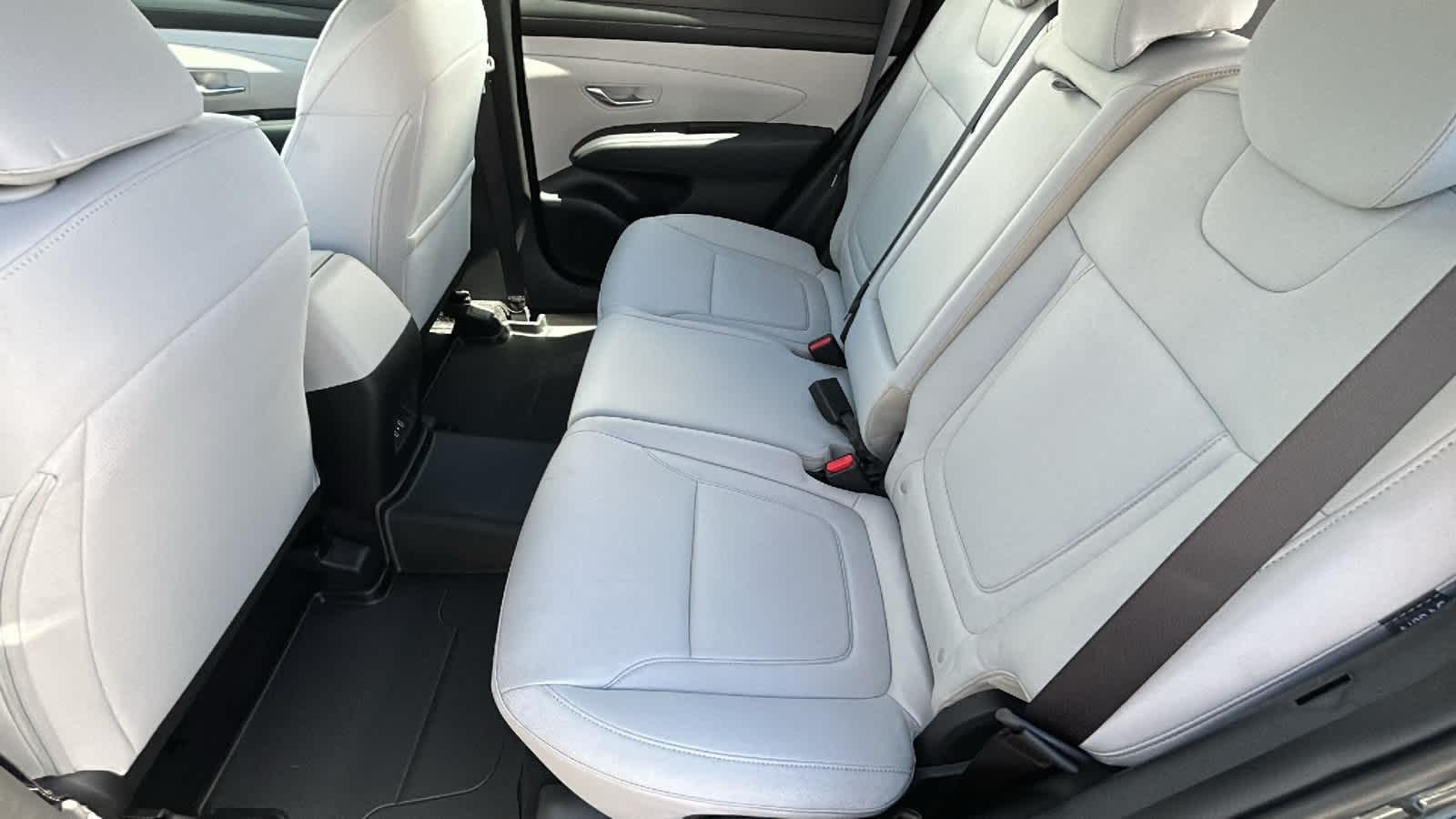 New 2026 Rockwood Green Hyundai SE AWD image 54