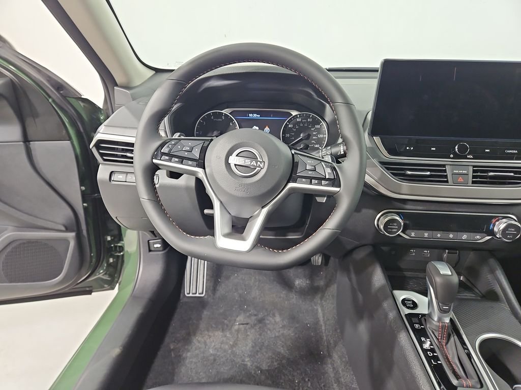 New 2026 Green Nissan 2.5 SR image 14