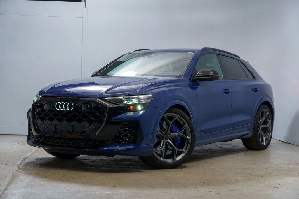 2026 Audi RS Q8 -'s photo