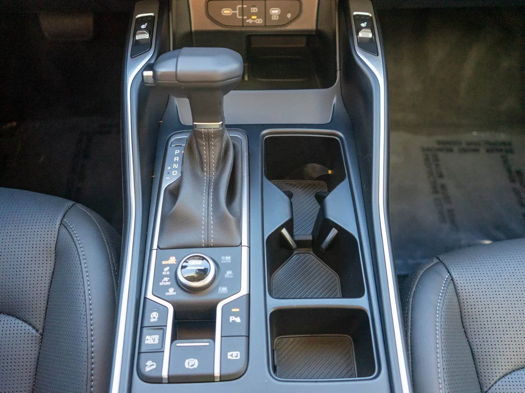 New 2026 Glacial White Pearl Kia X-Line EX AWD image 26