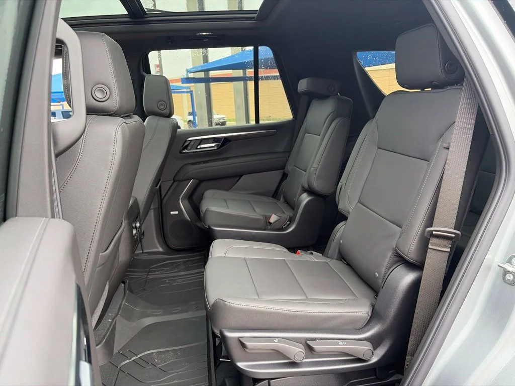 2027 Chevrolet Tahoe Z71 - Photo 23