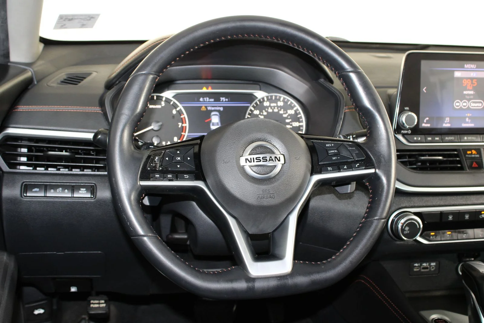 Used 2019 Black Nissan 2.5 SR image 20