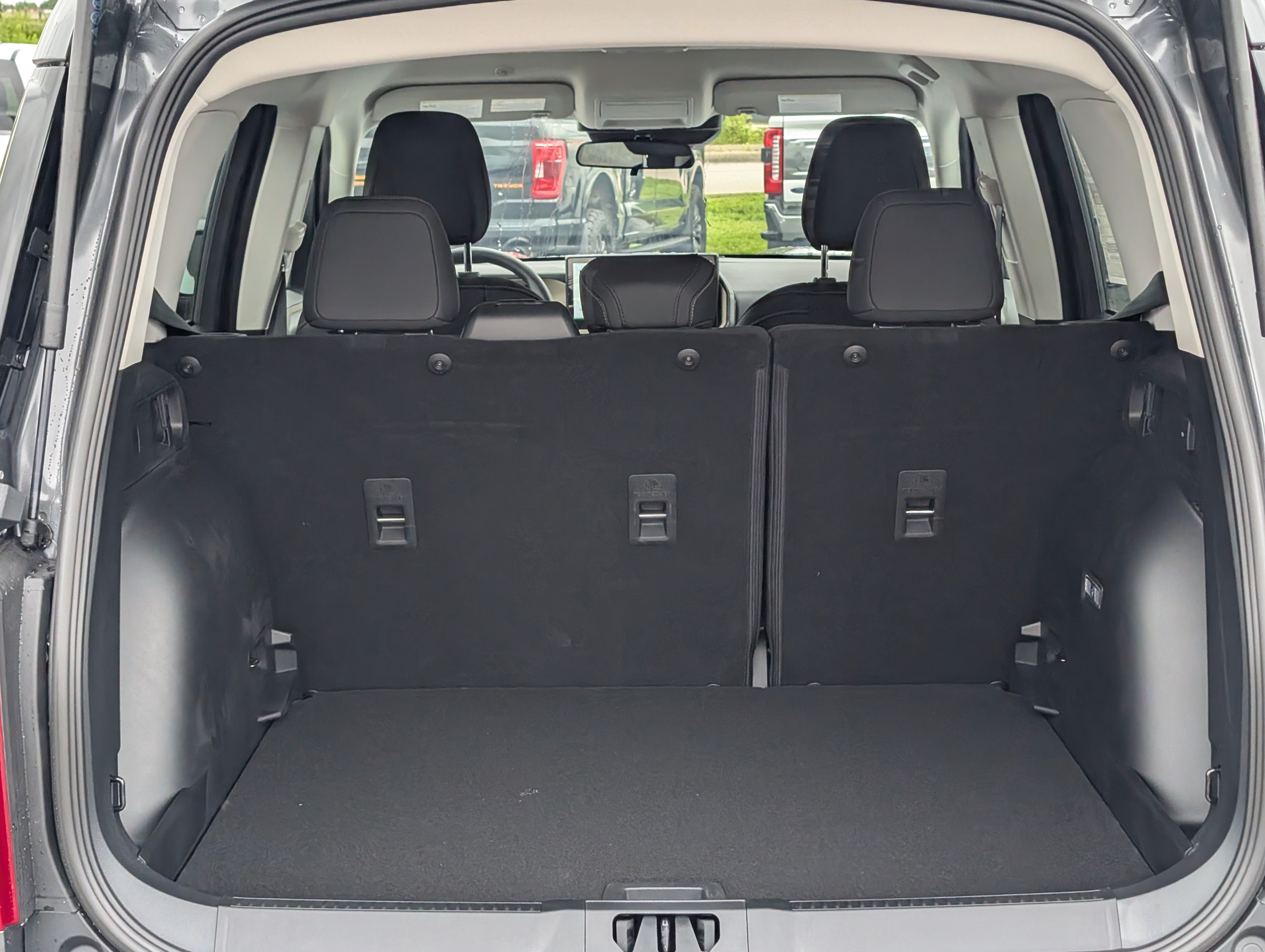 New 2026 Carbonized Gray Metallic FORD Big Bend image 11