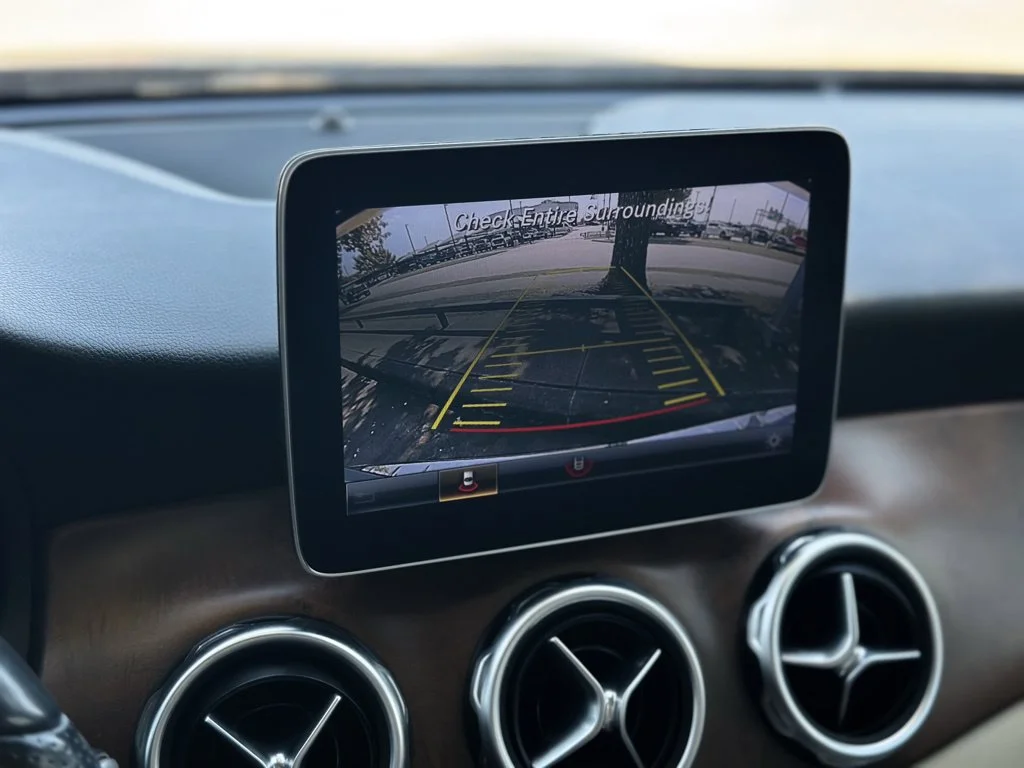 Used 2019  Mercedes-Benz GLA 250 image 9