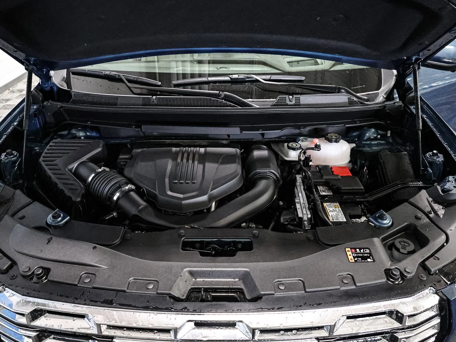2026 GMC Acadia Denali - Photo 16