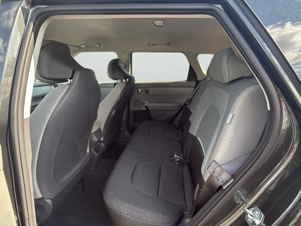 New 2027 Gray Kia S image 27