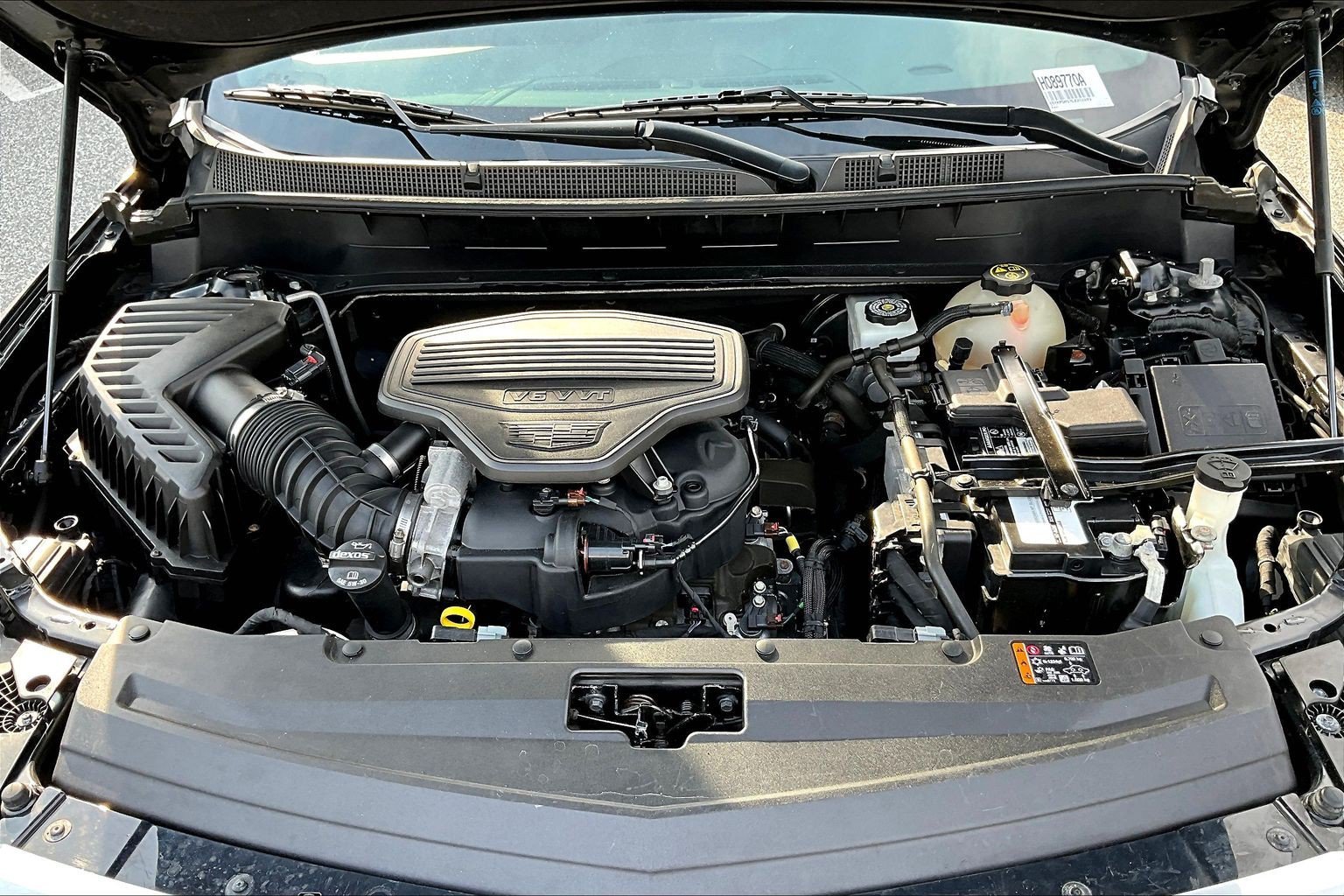 Used 2020 Black Cadillac Premium Luxury image 28