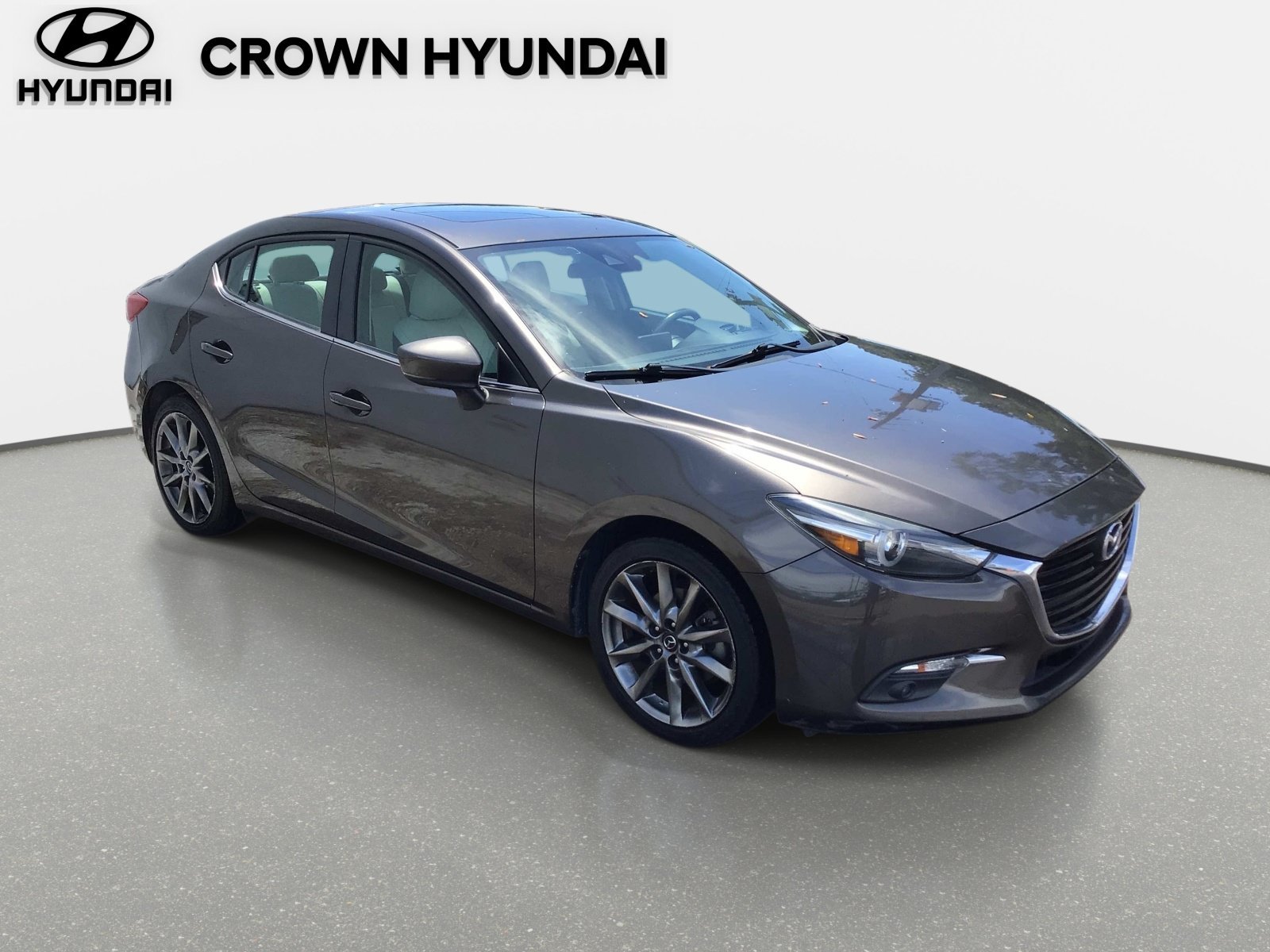Used 2018 Titanium Flash Mica Mazda Grand Touring image 3
