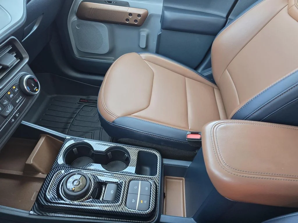 Used 2022 Gray Ford Lariat image 16