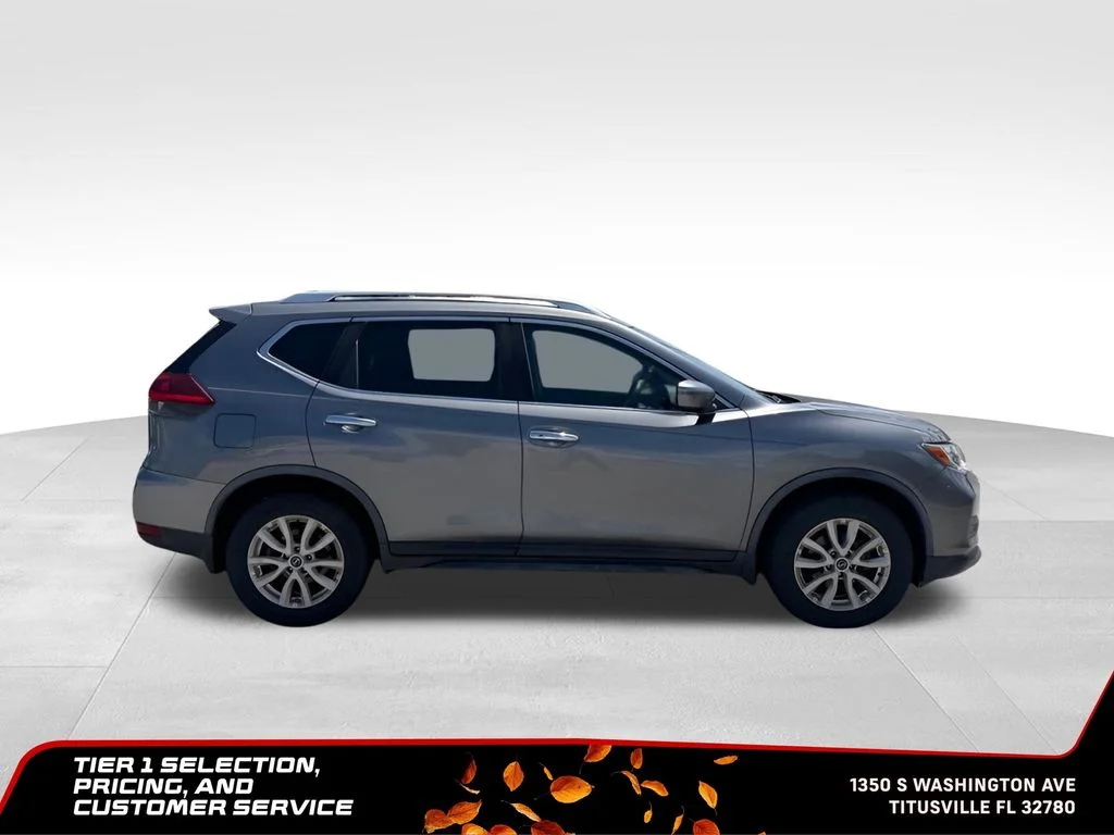 Used 2019 Gray Nissan SV image 18