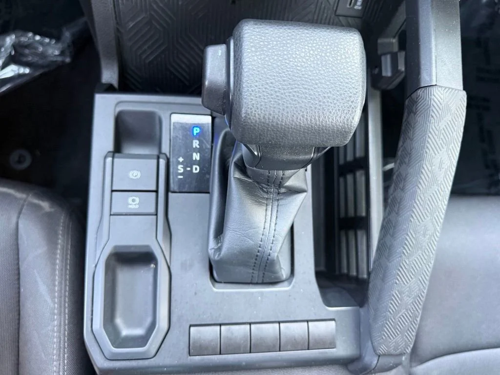 Used 2024 White Toyota SR image 22
