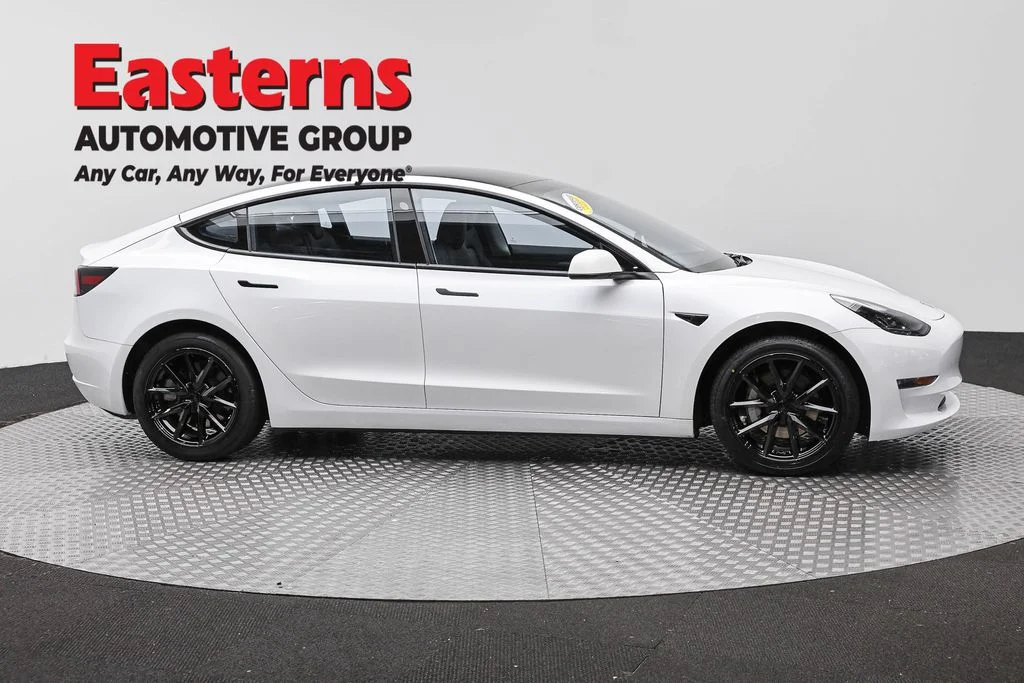 Used 2023 White Tesla Base image 4