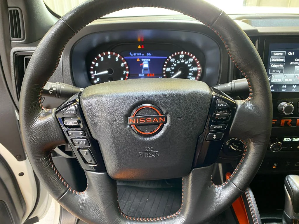 Used 2025 White Nissan PRO-4X image 31