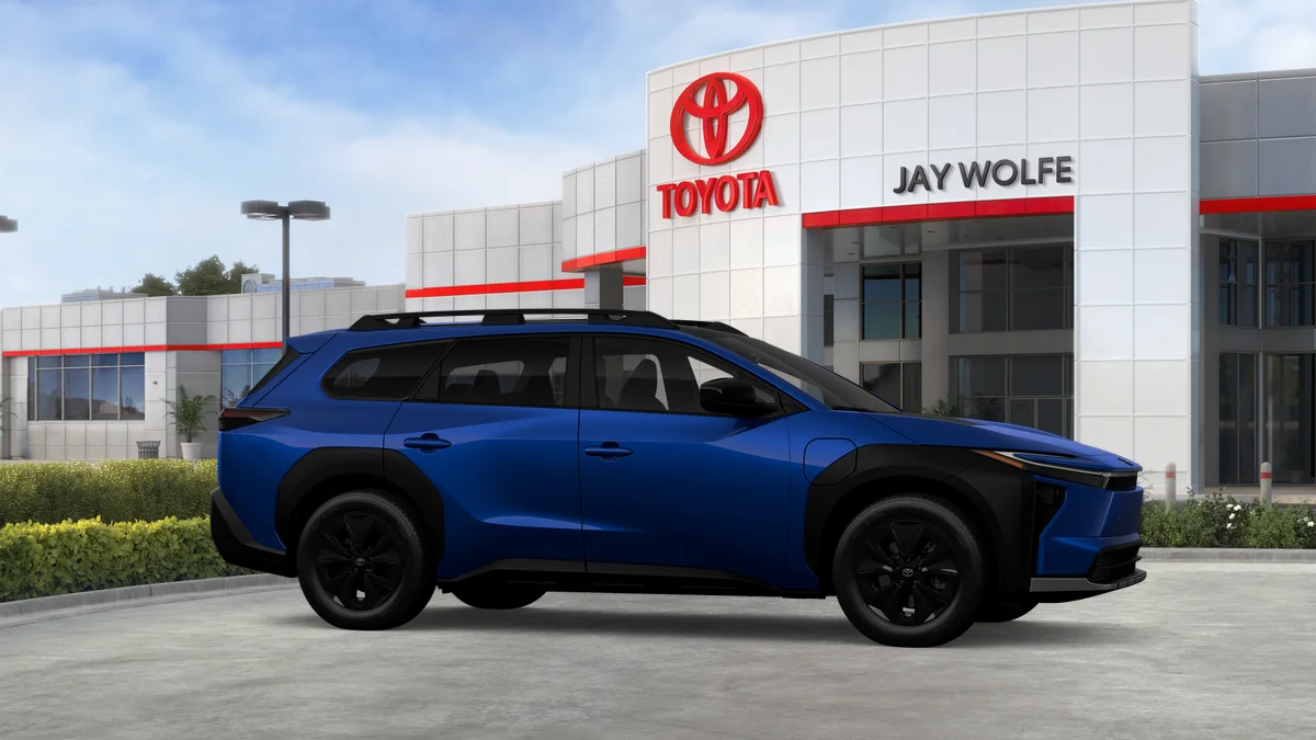 2026 Toyota bZ Woodland Woodland Premium - Photo 33