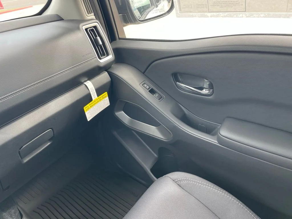 2026 Nissan Frontier SV - Photo 18