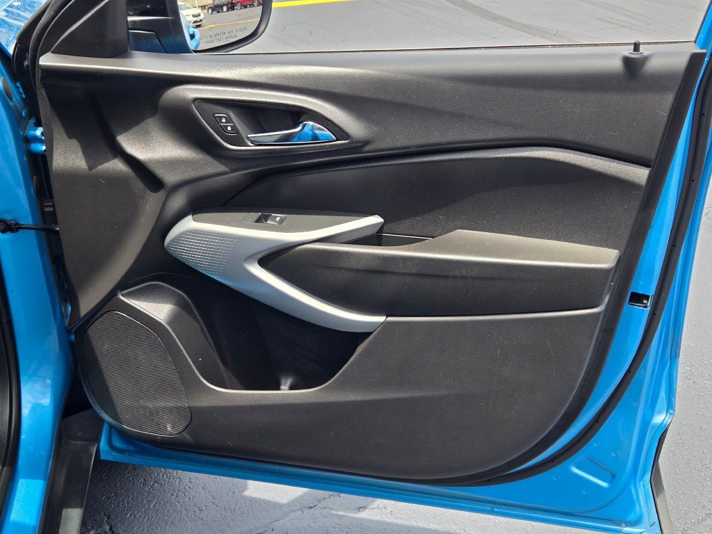 2025 Chevrolet Trax RS - Photo 6