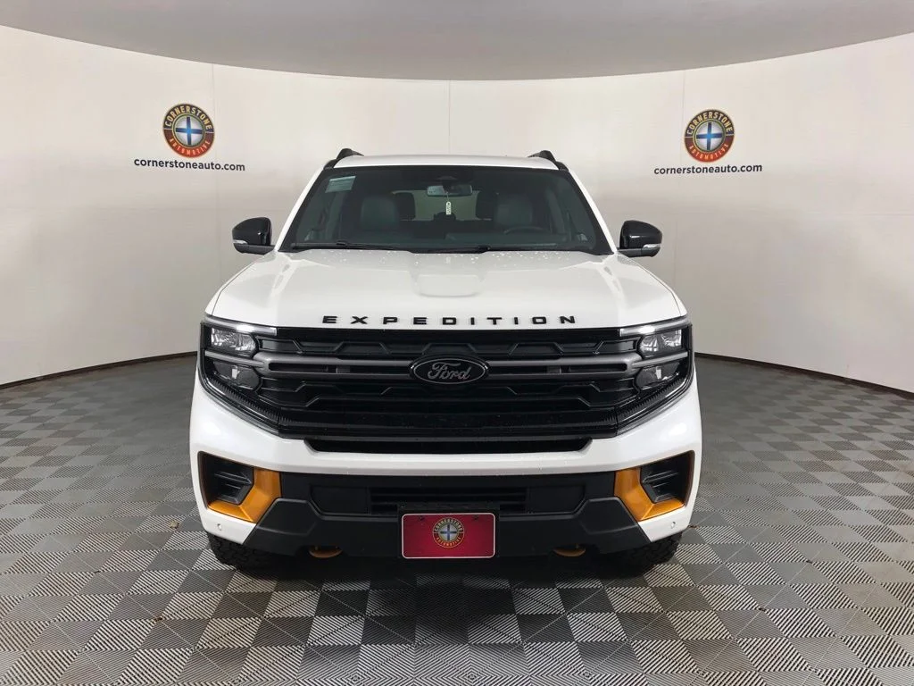 New 2026 Star White Metallic Tri-Coat Ford Tremor® image 14