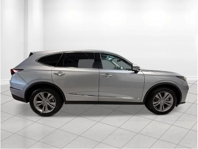 New 2026 Solar Silver Metallic Acura Base image 6