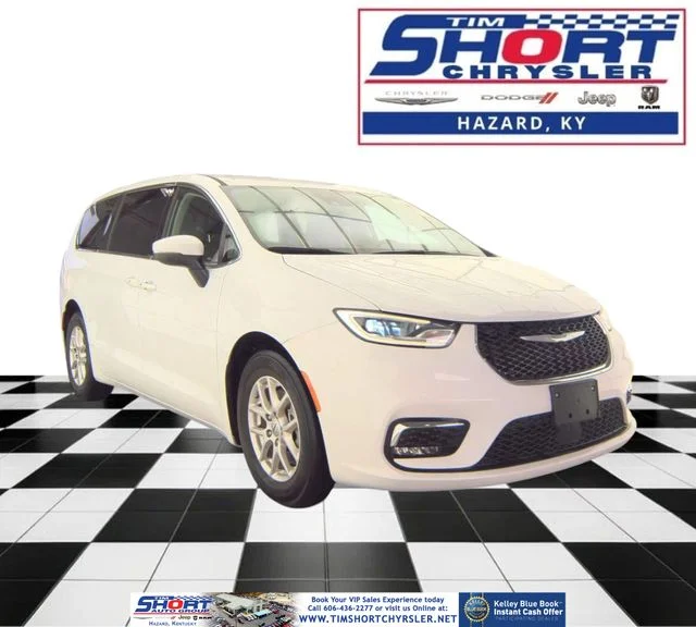 Used 2023 White Chrysler Touring L image 1