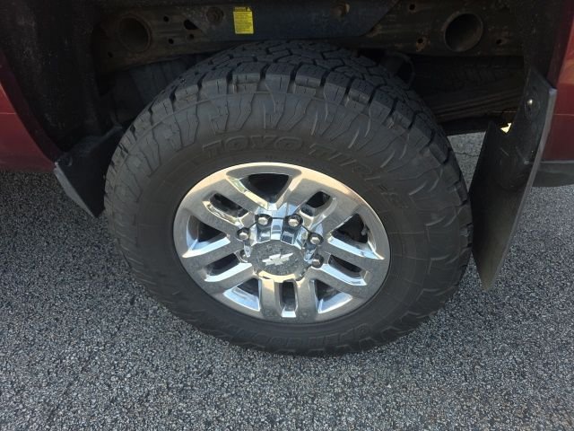 Used 2016 Red Chevrolet LTZ image 6