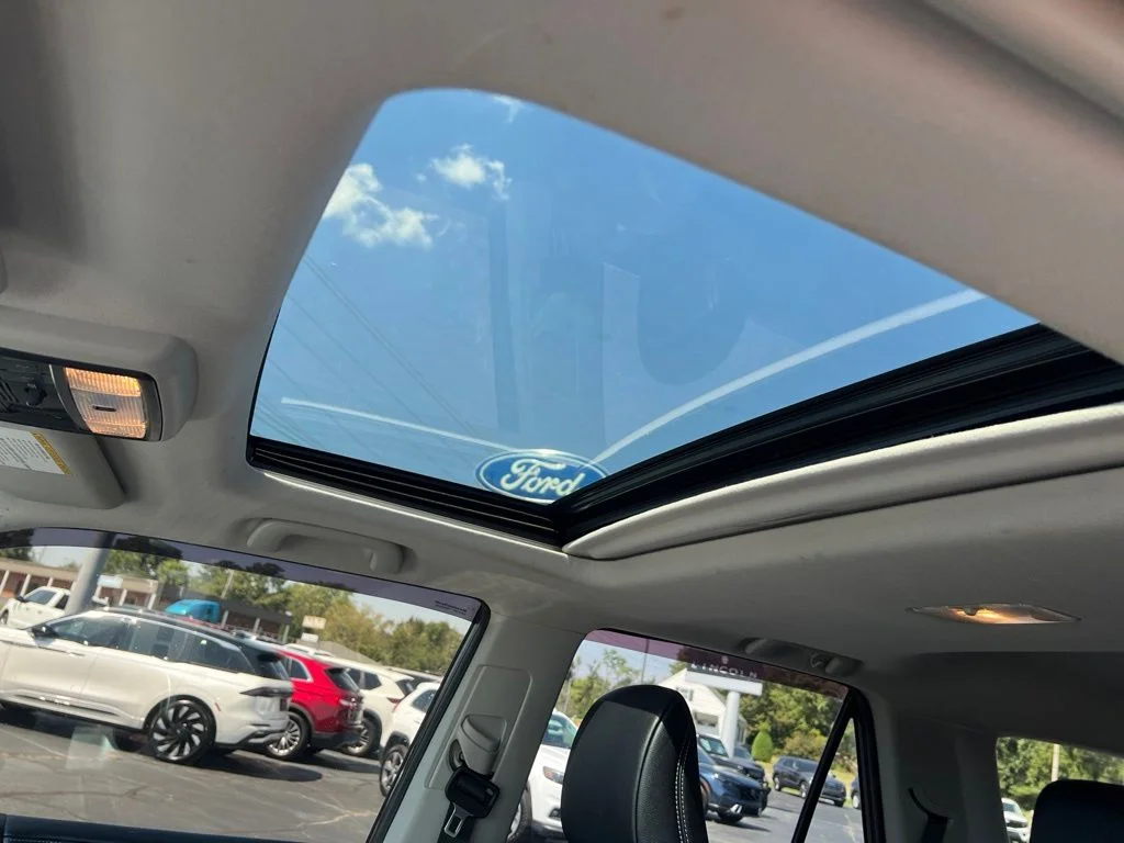 Used 2018 Gray Toyota Limited image 10