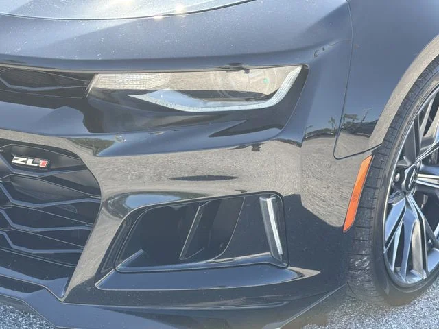 Used 2023 Black Chevrolet ZL1 image 14