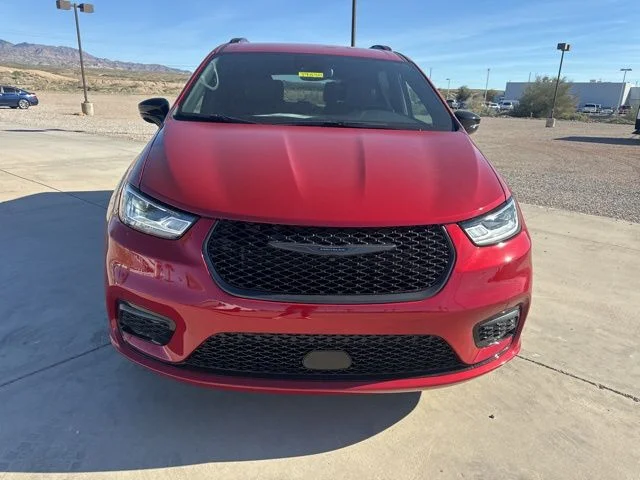 2026 Chrysler Pacifica Select - Photo 8