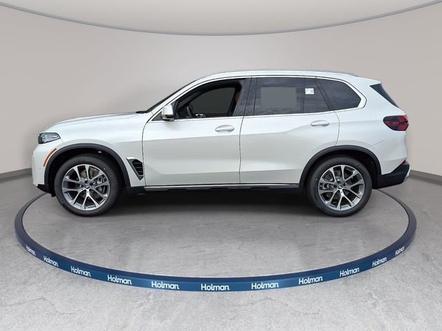 New 2026 Mineral White Metallic BMW xDrive40i image 7