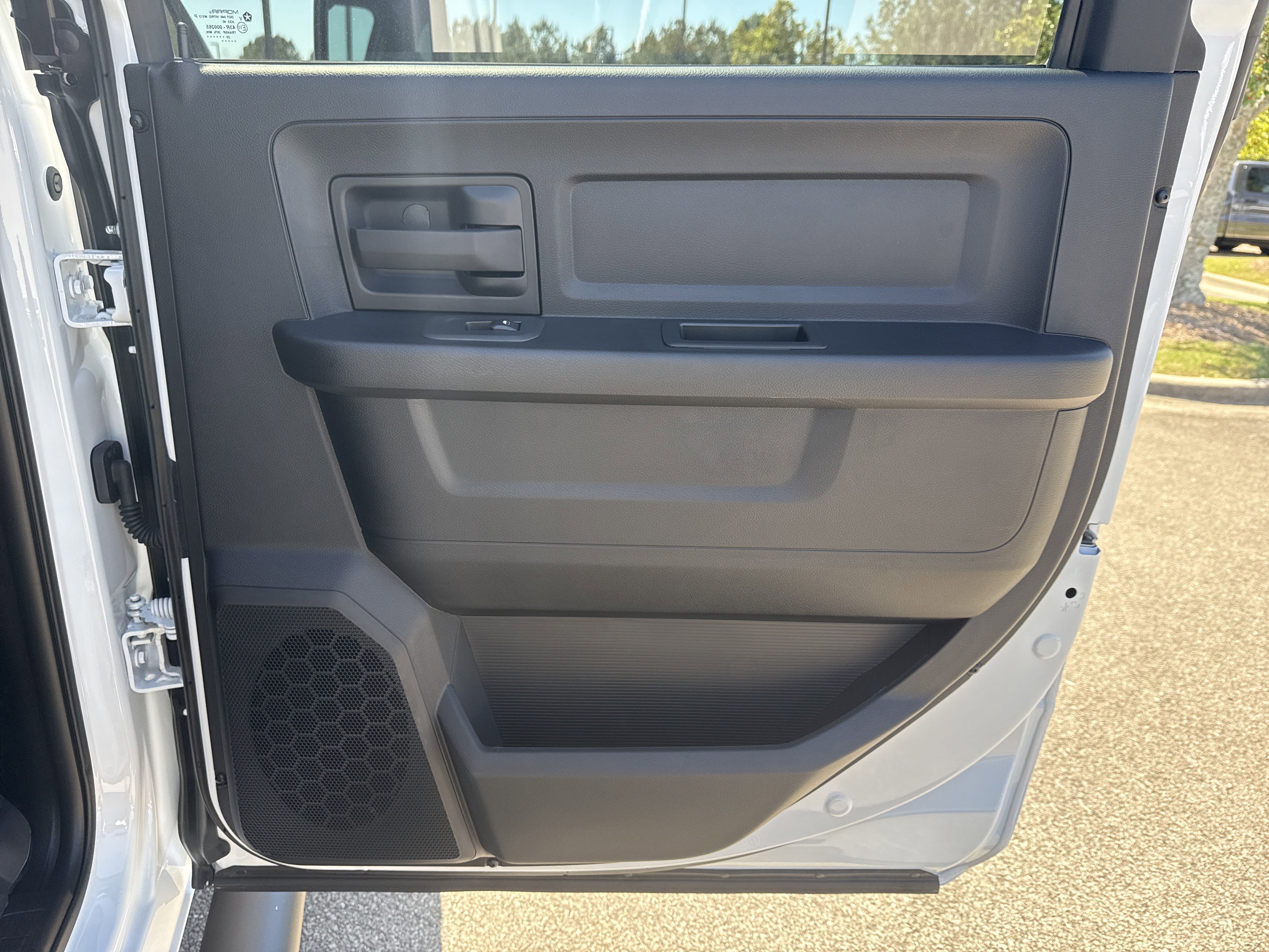 2026 RAM 2500 Tradesman - Photo 16
