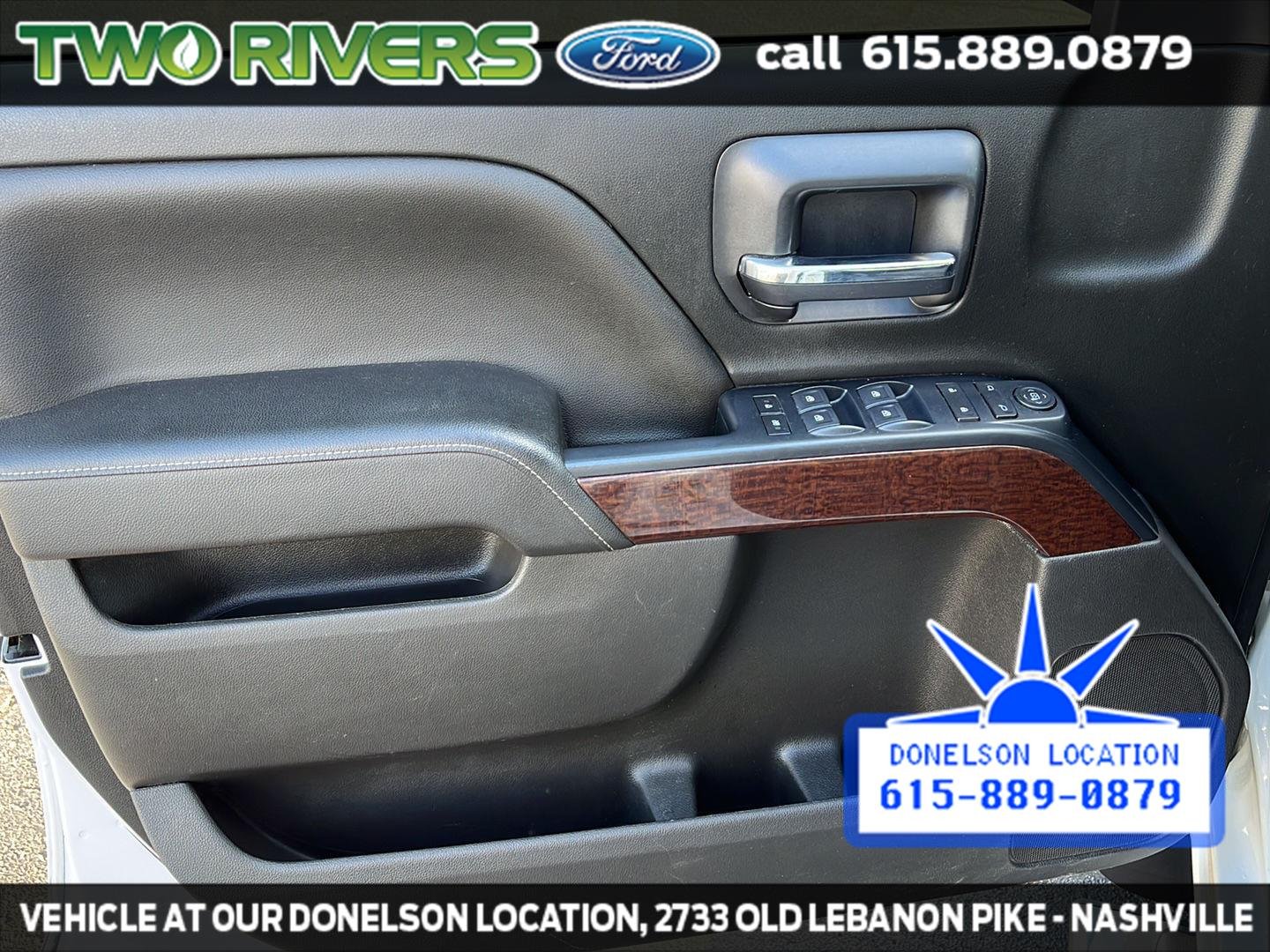 Used 2018 White Frost Tri-Coat GMC SLE image 19