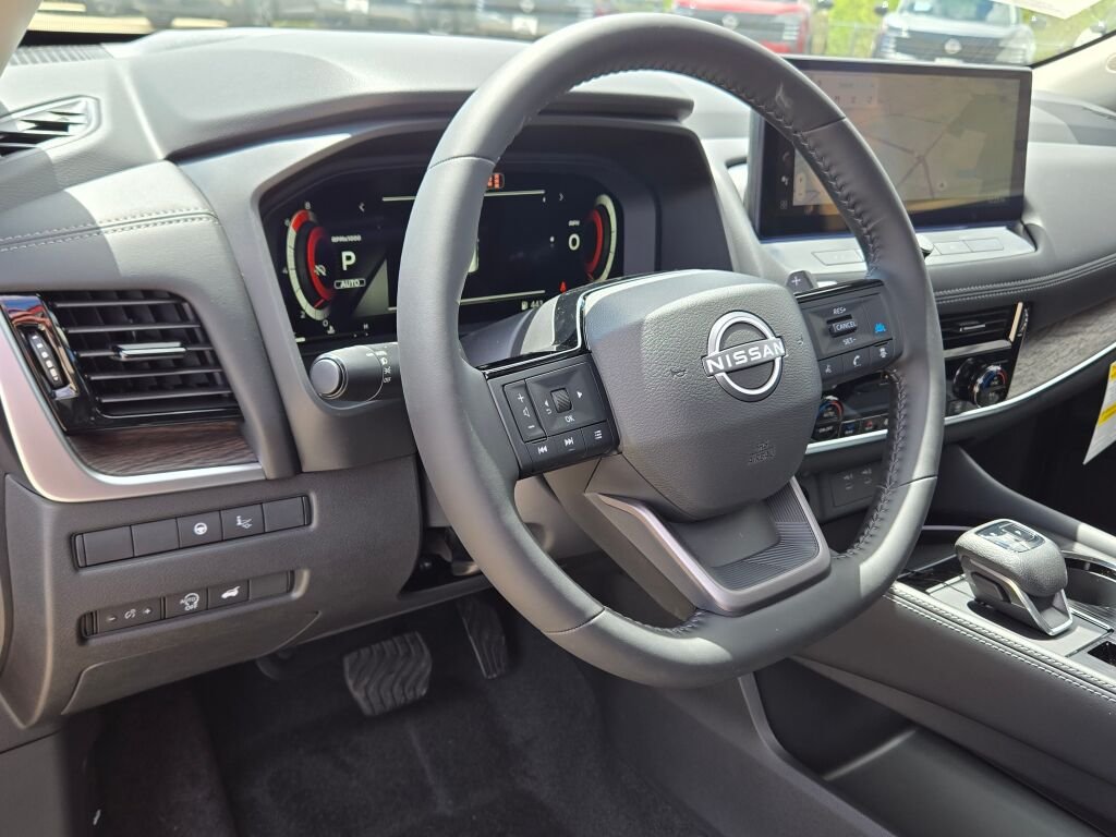 New 2026 Scarlet Ember Tintcoat Nissan Platinum image 24