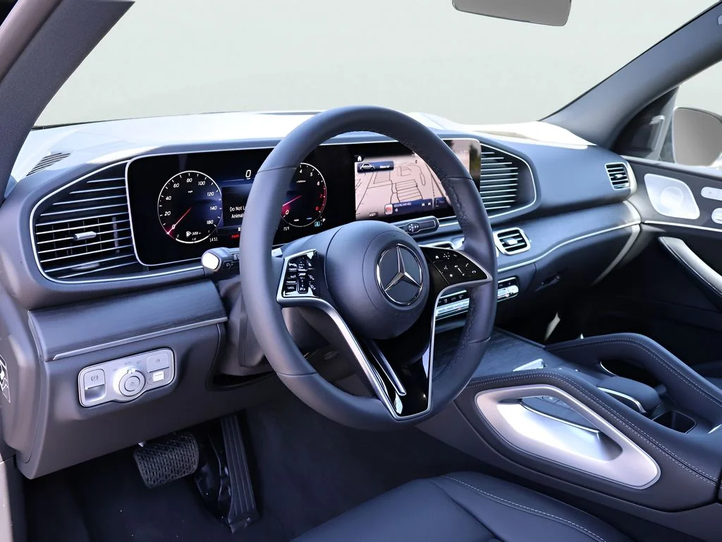 New 2026 Black Mercedes-Benz GLE 350 image 17