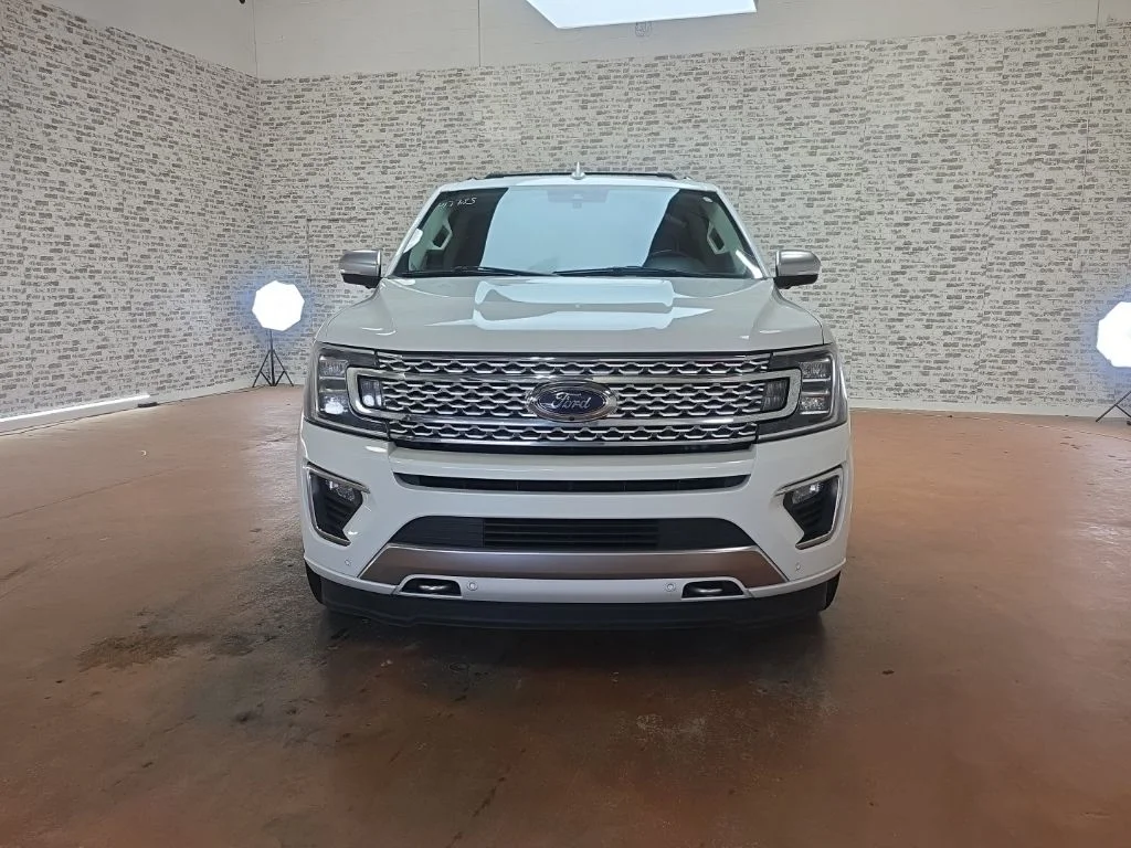 Used 2020 Star White Metallic Tri-Coat Ford Platinum image 2