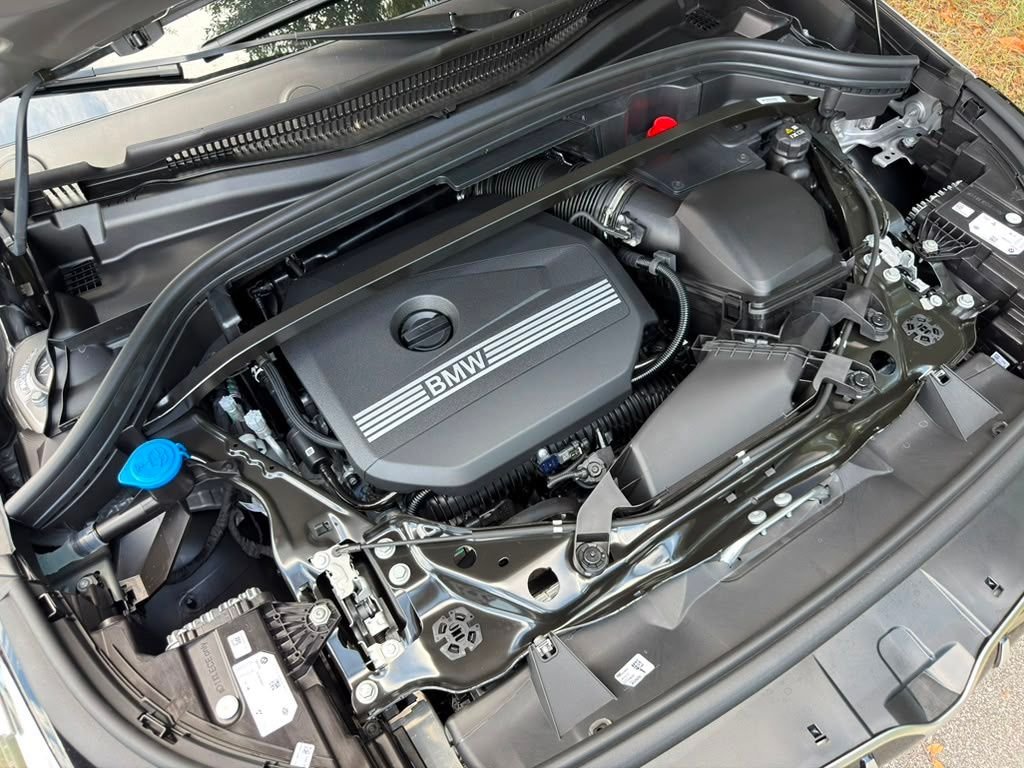 New 2026 Silver BMW xDrive28i image 26