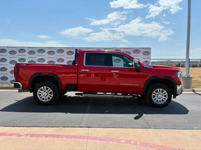Pre-Owned 2024 GMC Sierra 2500HD SLT