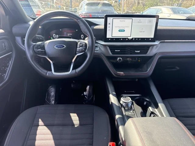 Used 2025 Gray Ford ST-Line image 18