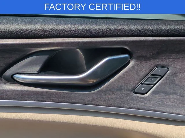 Used 2023 Red Jeep Limited image 13