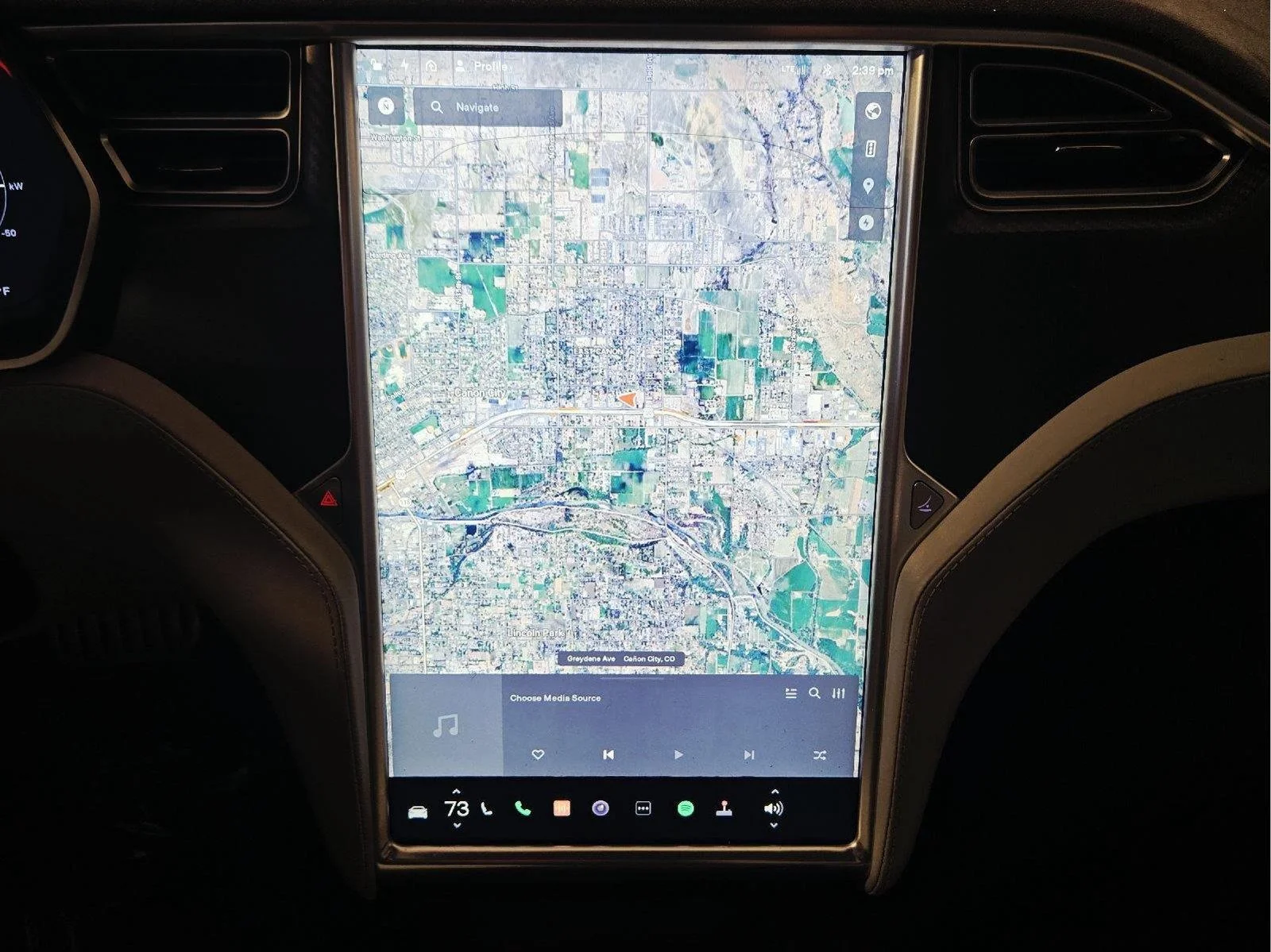 Used 2015 White Tesla P85D image 32