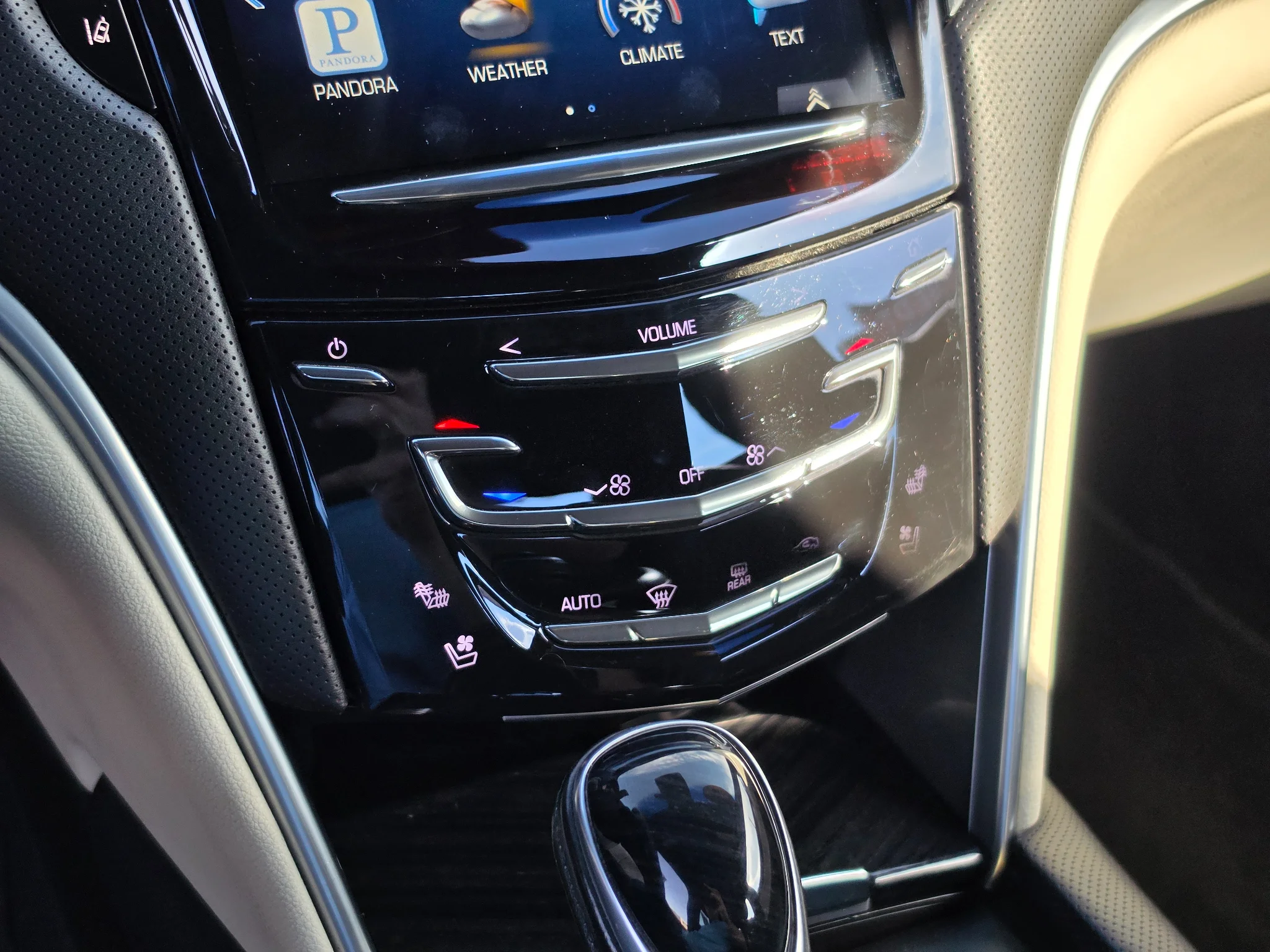 Used 2015 Black Diamond Tricoat Cadillac Platinum image 15