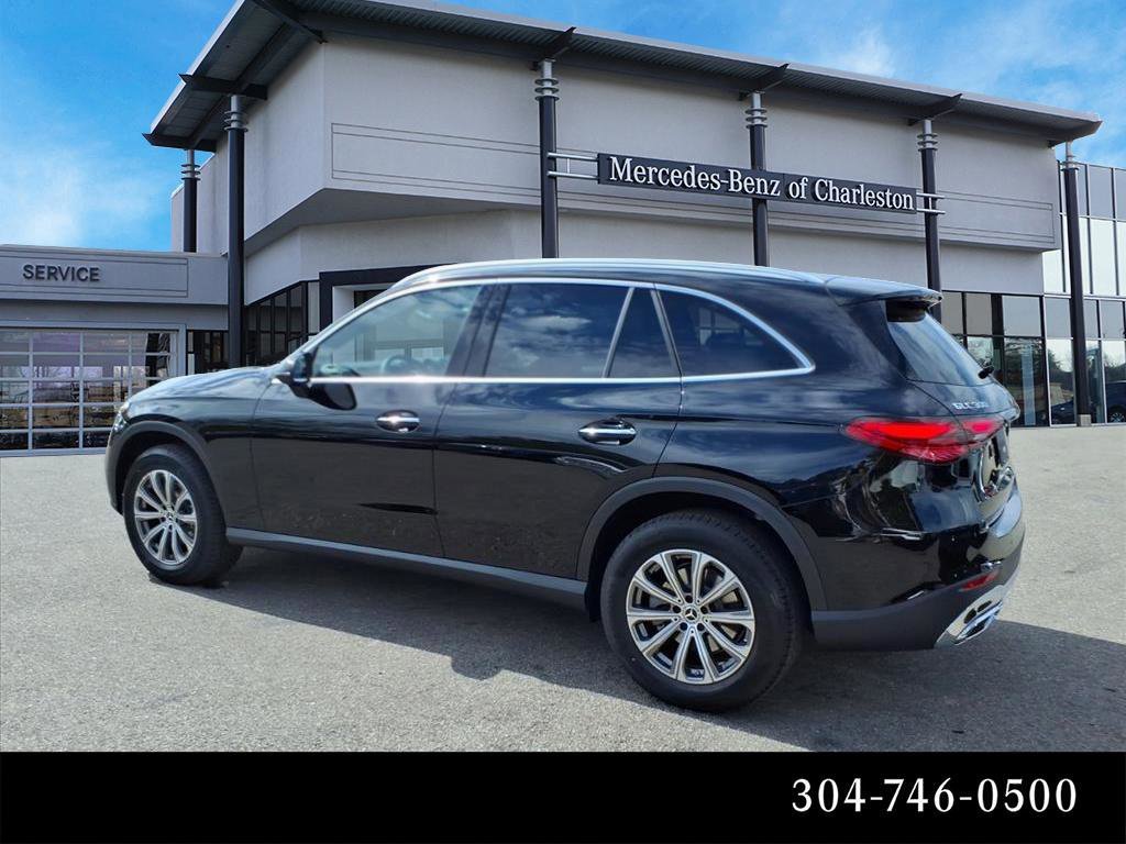Certified Used 2026 Black Mercedes-Benz GLC 300 image 4