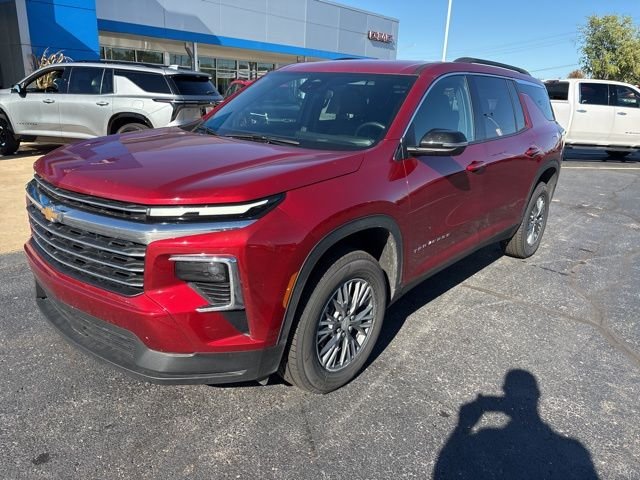 Used 2025 Red Chevrolet LT image 2