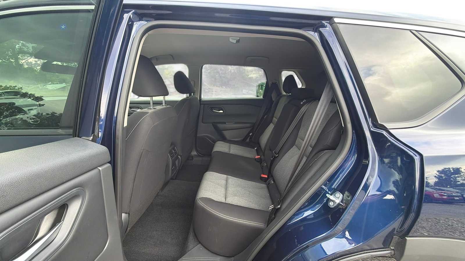 Used 2026 Deep Ocean Blue Pearl Nissan SV image 18