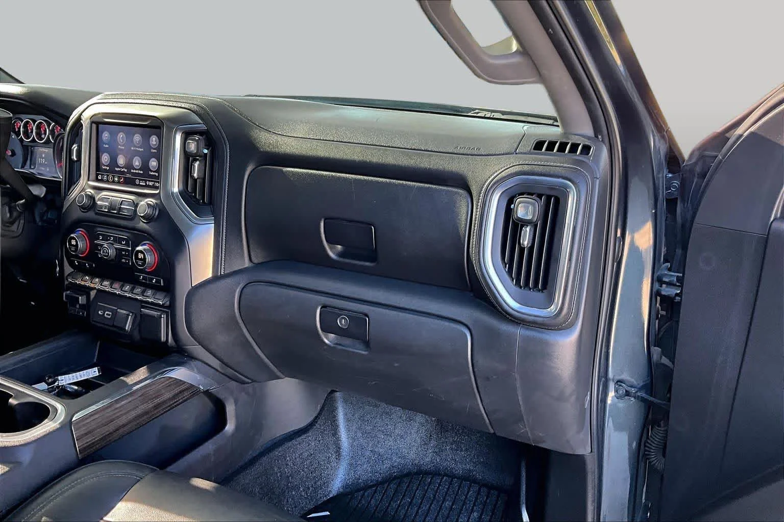 Used 2020 Shadow Gray Metallic Chevrolet LT Trail Boss image 19